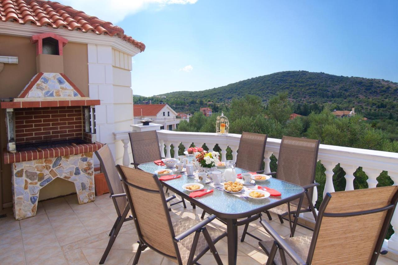 Madalena'S Apartment Razata Экстерьер фото