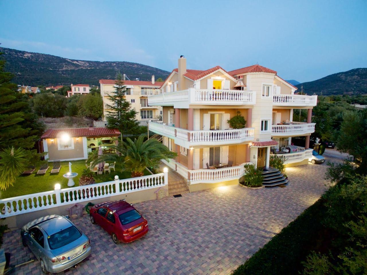 Madalena'S Apartment Razata Экстерьер фото